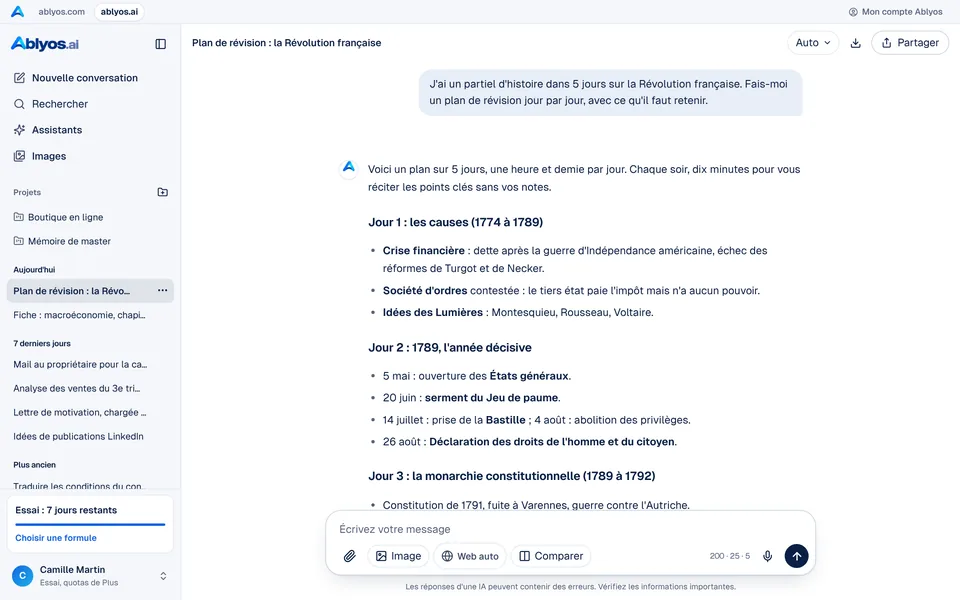 L'application Ablyos AI : une conversation, le modèle choisi par le mode Auto et sa raison sous la réponse.